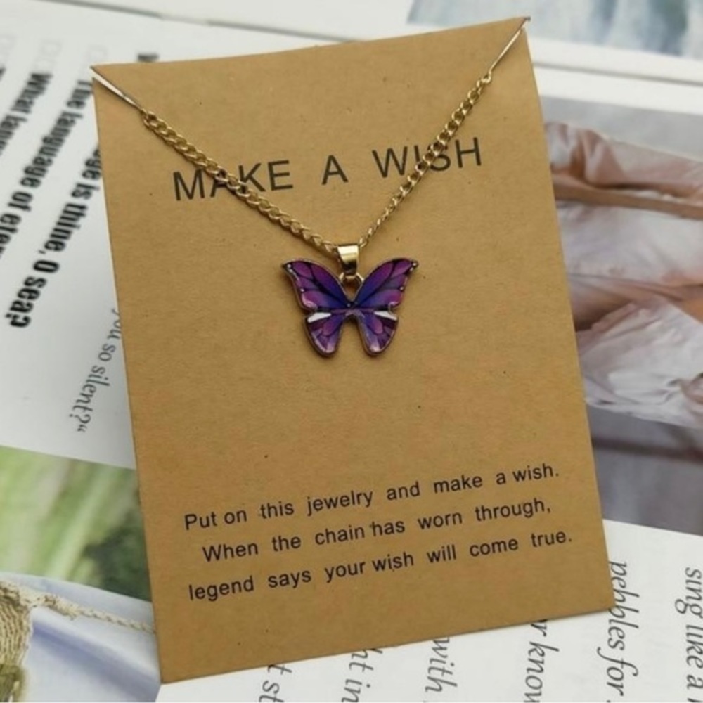 🟢 🎉Host Pick🎉 Colorful Butterfly Necklace - Purple